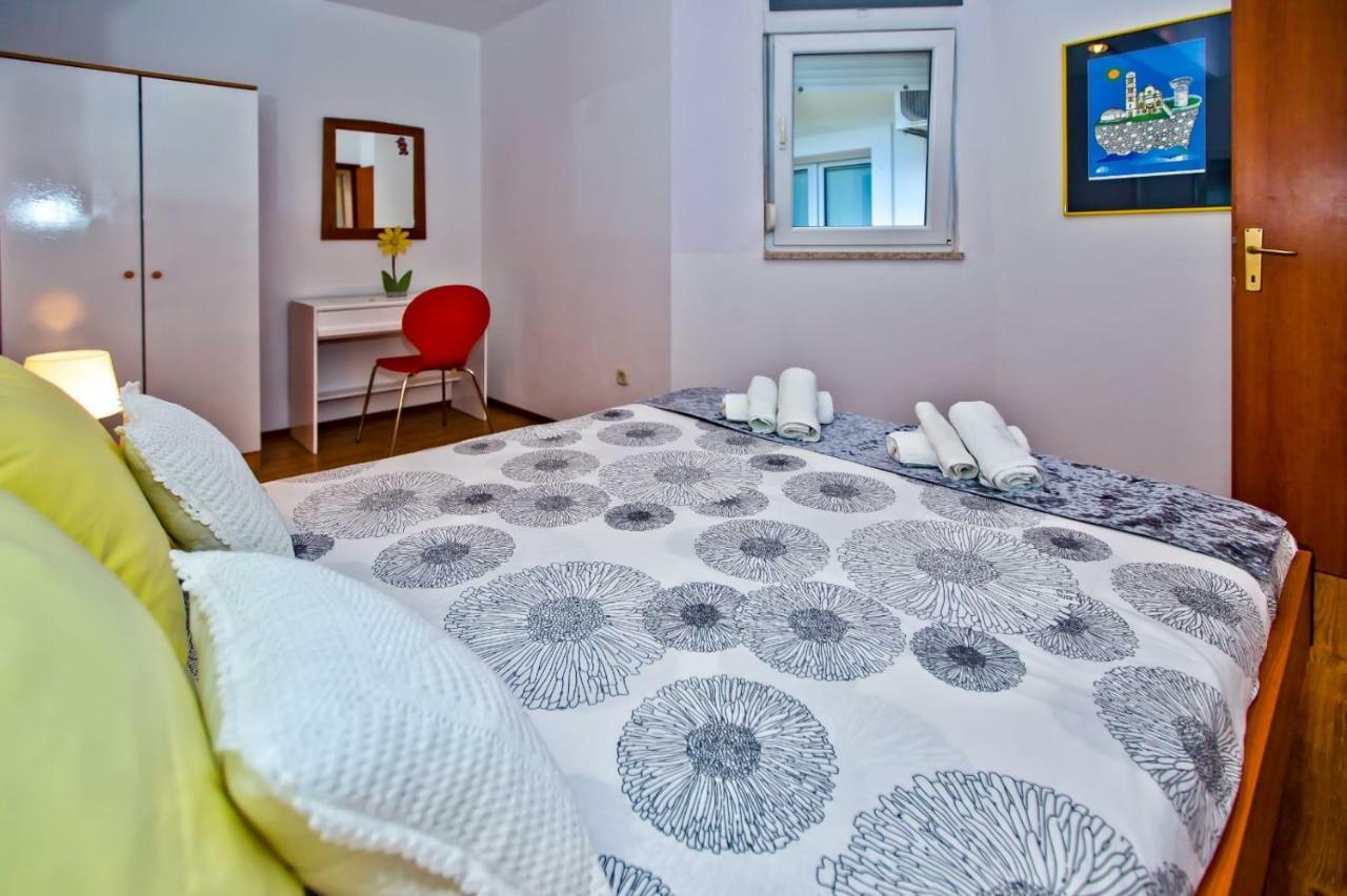 Apartments Bubalo Hvar Town Luaran gambar
