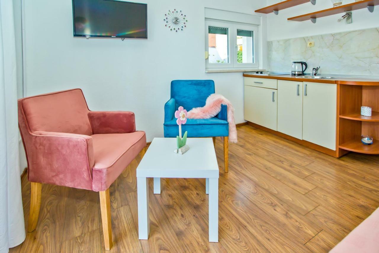 Apartments Bubalo Hvar Town Luaran gambar