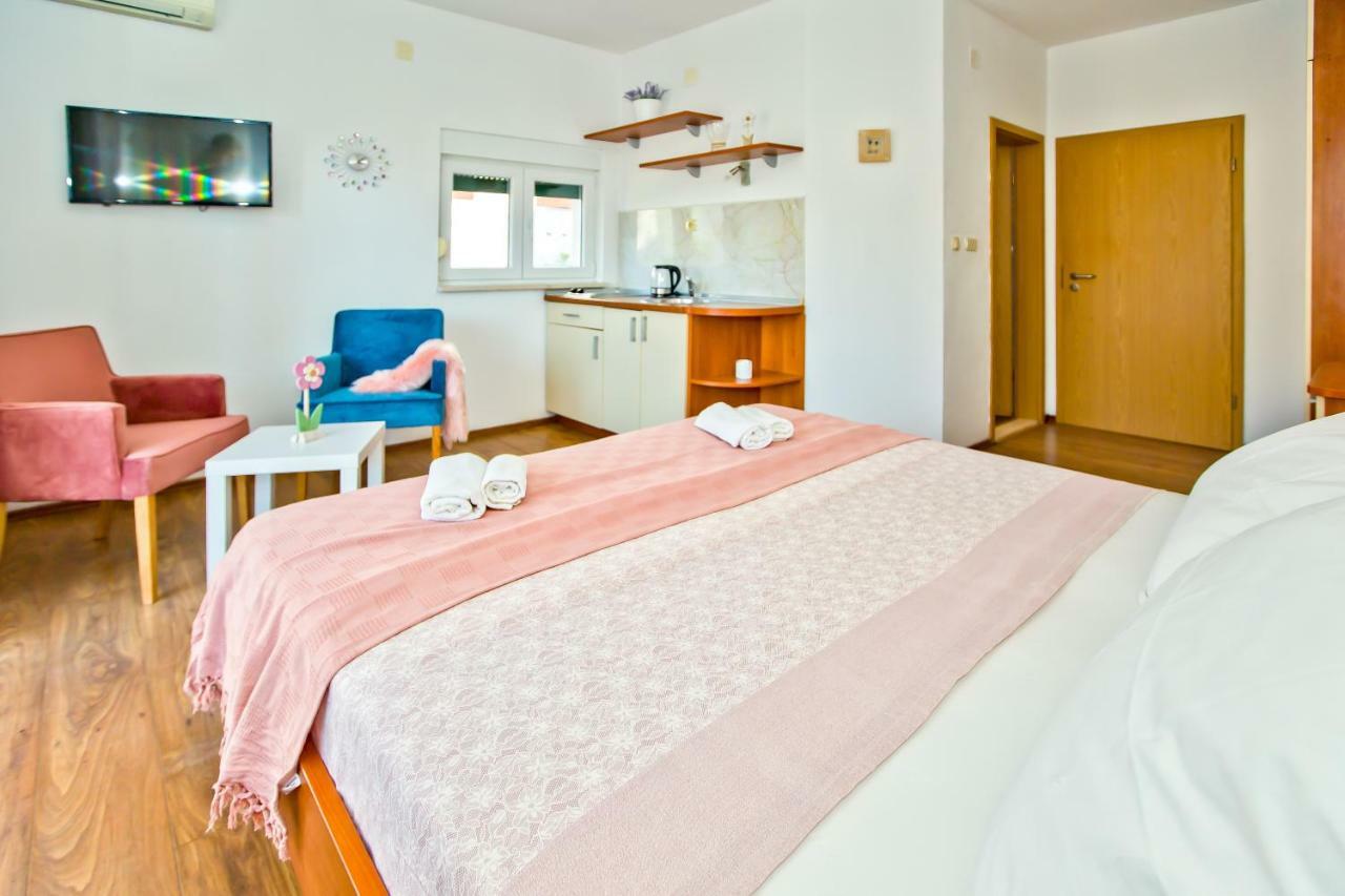 Apartments Bubalo Hvar Town Luaran gambar